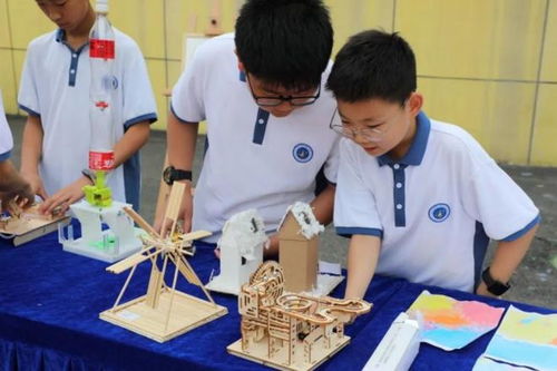 探索科學奧秘，放飛航天夢想——西安航天基地‘走進科技 你我同行’科技周活動精彩紛呈